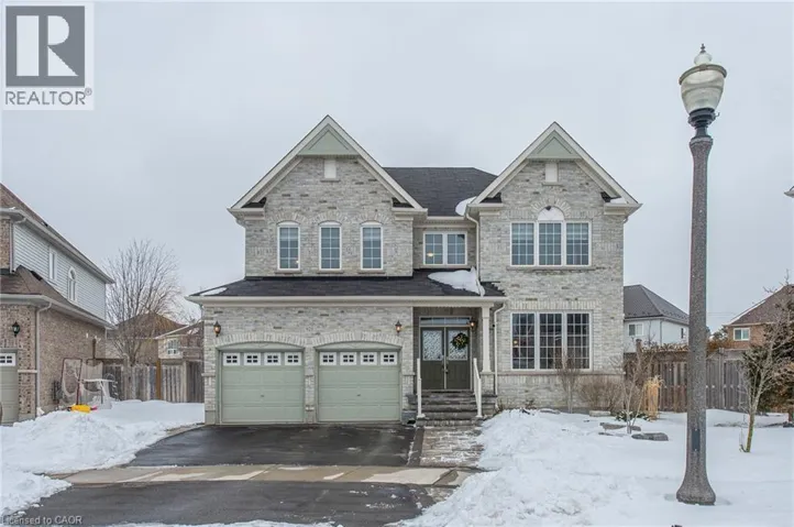 921 HIDEAWAY Court, Kitchener, Ontario N2P2Y7