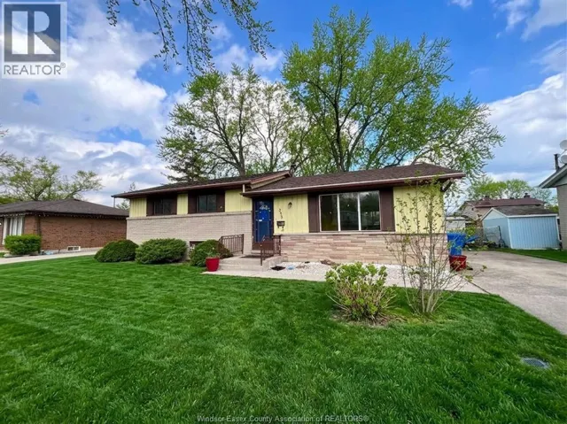 348 Watson Ave, Windsor, Ontario N8S3S4