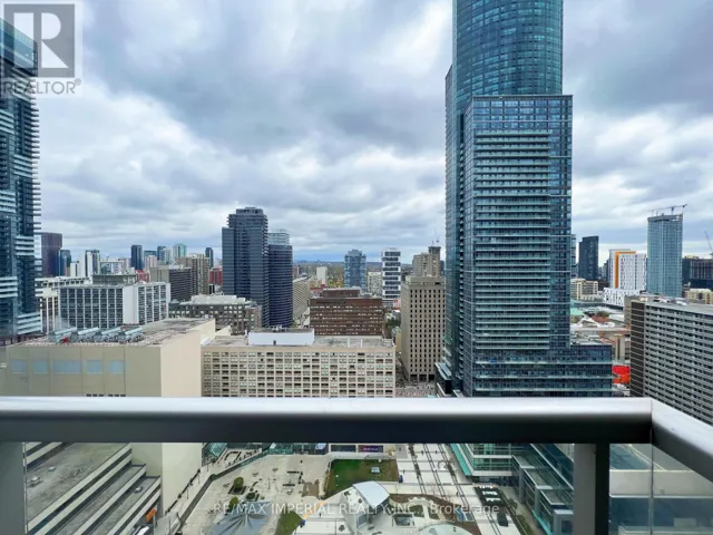 3003 - 761 BAY STREET, Toronto (Bay Street Corridor), Ontario M5G2R2