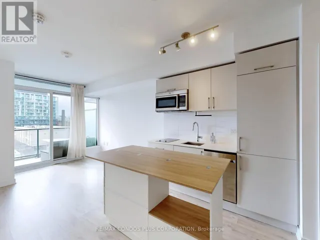 410 - 27 BATHURST STREET, Toronto (Waterfront Communities), Ontario M5V0R1