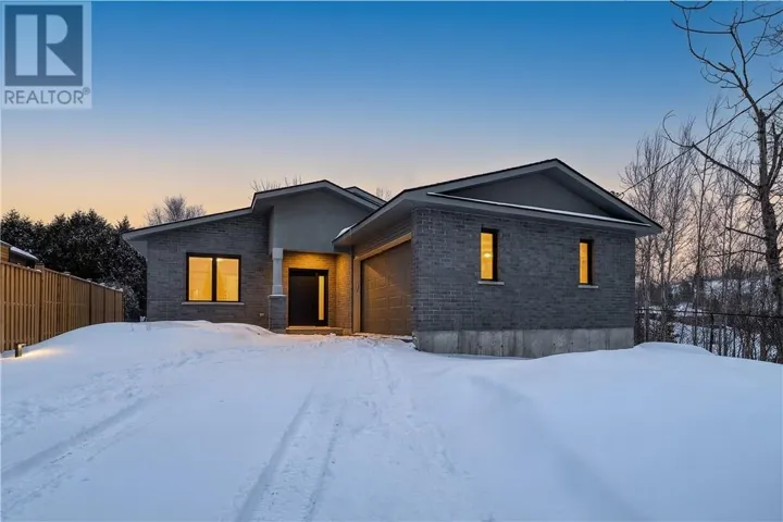 2210 Treeview Road, Sudbury, Ontario P3E5C5