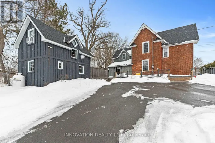 348 DONALD B. MUNRO DRIVE, Ottawa, Ontario K0A1L0