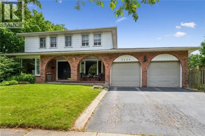 2525 WOBURN Crescent, Oakville, Ontario L6L5E8