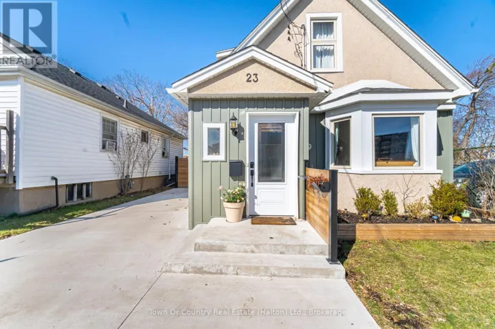 23 PRINCE STREET, St. Catharines (E. Chester), Ontario L2R3X6