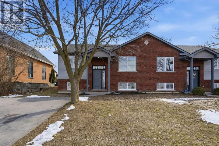 152 CANNIFTON ROAD N, Belleville (Thurlow Ward), Ontario K8P2T1