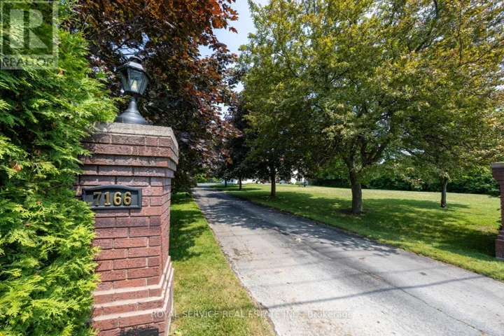 7166 DALE ROAD, Hamilton Township, Ontario L1A3V6