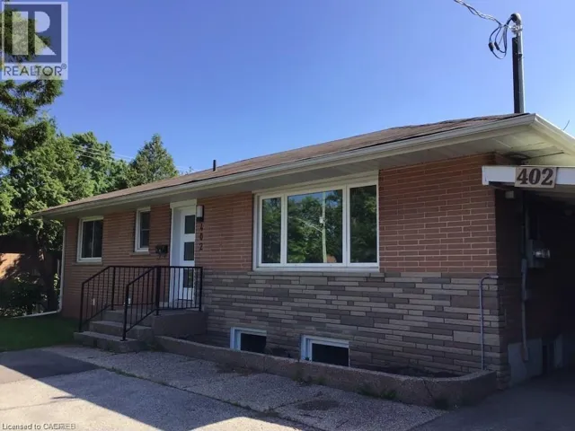 402 THIRD Line, Oakville, Ontario L6L4A5