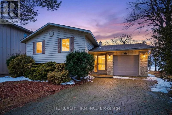 4084 BLUEPOINT DRIVE, Plympton-Wyoming (Plympton Wyoming), Ontario N0N1J6