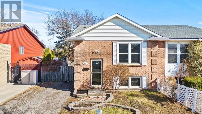 121 ROCKWOOD AVENUE, St. Catharines (Secord Woods), Ontario L2P3S1