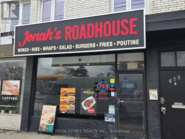 675 THE QUEENSWAY, Toronto (Stonegate-Queensway), Ontario M8Y1K8