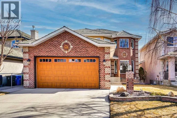 32 Harvest Park Way NE, Calgary, Alberta T3K4K8