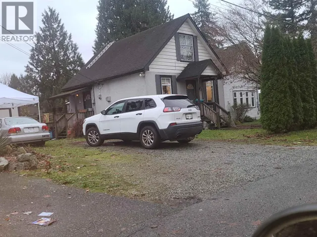 20324 HAMPTON STREET, Maple Ridge, British Columbia V2X1C8