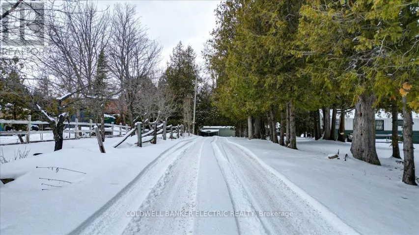 6 LEISURE LANE, Kawartha Lakes (Fenelon), Ontario K9V4R1