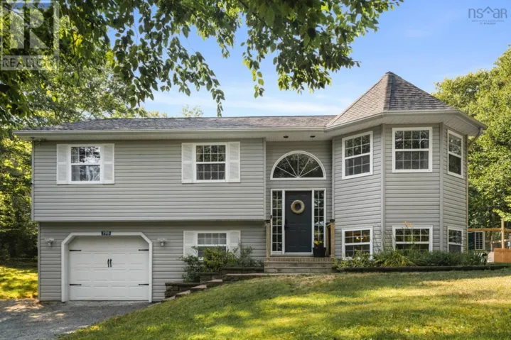 198 Tattenham Crescent, Hammonds Plains, Nova Scotia B4B1V2