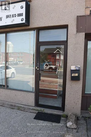 1657 WESTON ROAD, Toronto (Weston), Ontario M9N1V2