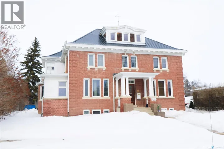 27 Dunlop STREET E, Yorkton, Saskatchewan S3N0B1