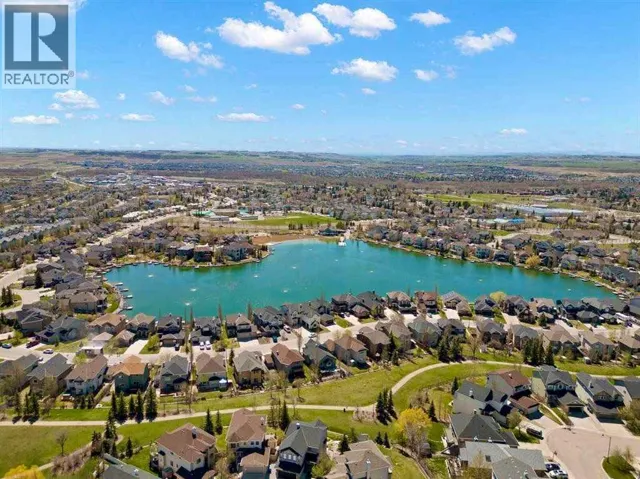 3102, 92 Crystal Shores Road, Okotoks, Alberta T1S2N1