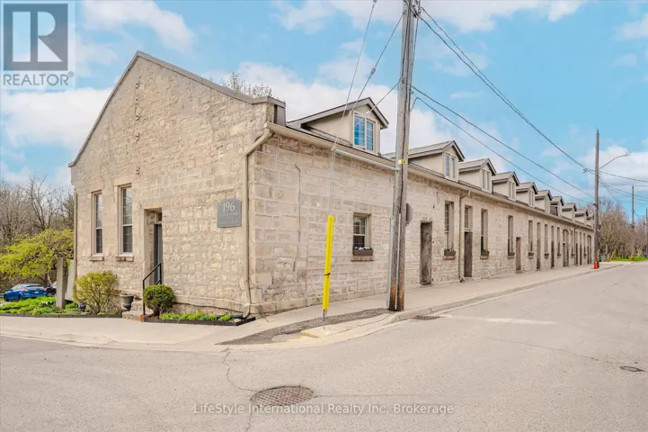 6 - 196 ARTHUR STREET N, Guelph (General Hospital), Ontario N1E4V8