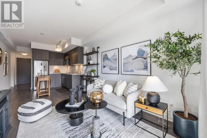 414 - 38 FOREST MANOR ROAD, Toronto (Henry Farm), Ontario M2J1M1