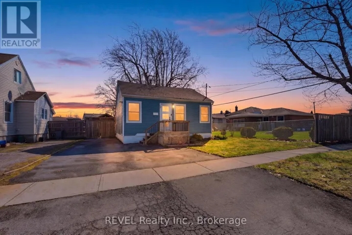 77 ELLEN STREET, Fort Erie (Central), Ontario L2A4C9