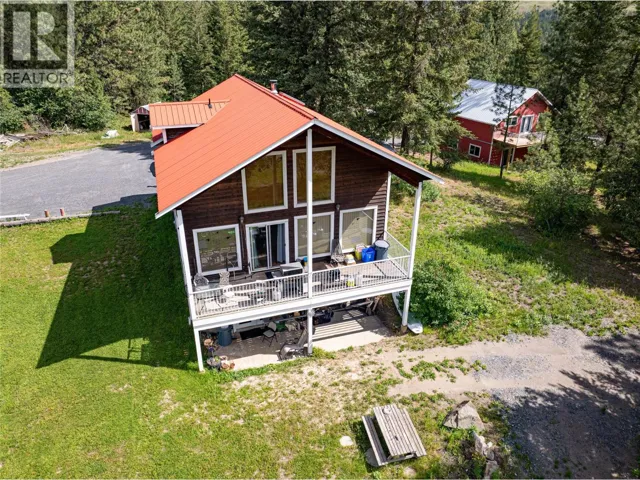 3230 Salmon River Road, Salmon Arm, British Columbia V1E3H9