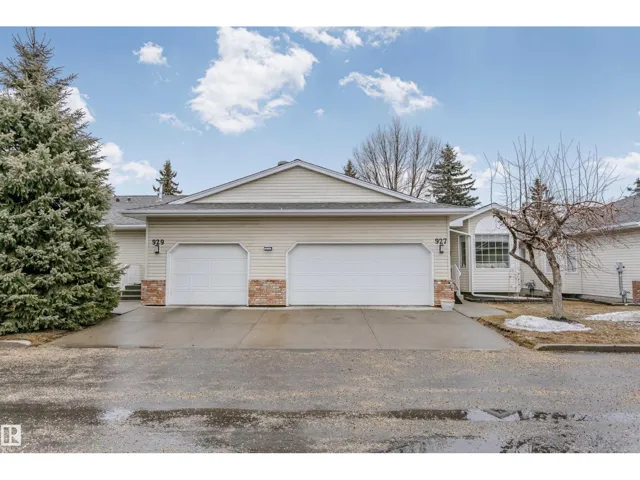 927 YOUVILLE DR W NW, Edmonton, Alberta T6L6T2