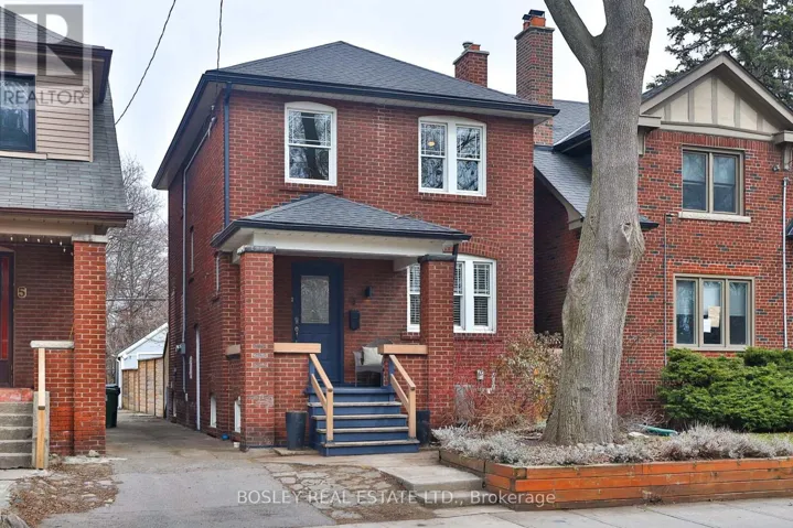3 PHIN AVENUE, Toronto (Blake-Jones), Ontario M4J3T1