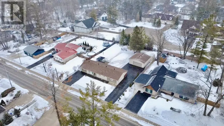 355 ZOO PARK ROAD, Wasaga Beach, Ontario L9Z1S7