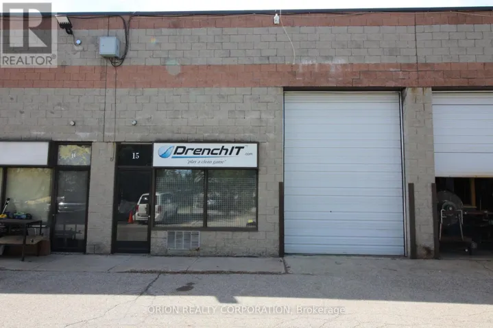 15 - 1095 STRATHY AVENUE, Mississauga (Lakeview), Ontario L5E2K1