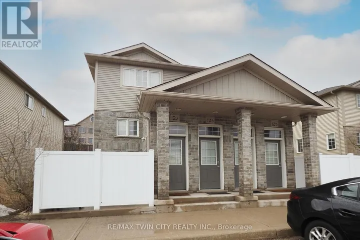 B12 - 240 WESTMEADOW DRIVE, Kitchener, Ontario N2N0A1