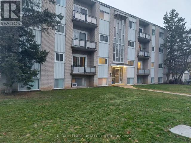 9 - 90 MARSHALL STREET, Waterloo, Ontario N2J2T4