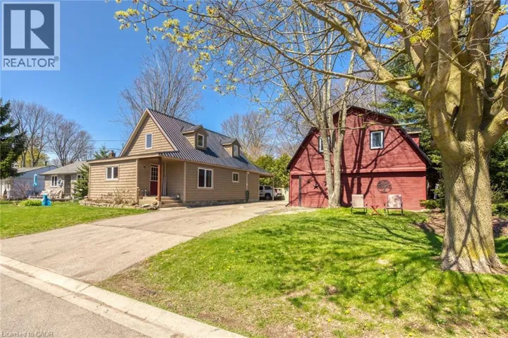 109 MCNAB Street E, Port Dover, Ontario N0A1N0