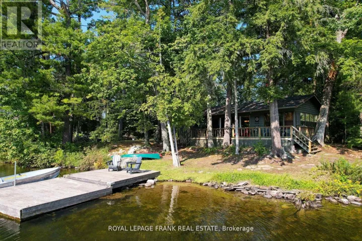 428 & 430 ISLAND 7 STONEY LAKE, Douro-Dummer, Ontario K0L2H0