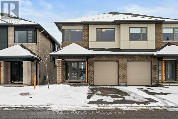 250 SHUTTLEWORTH DRIVE, Ottawa, Ontario K1T0T4