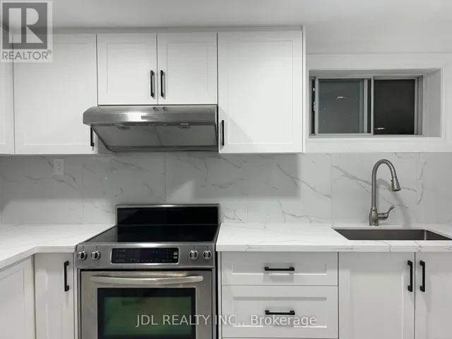 SUITE A - 110 ROBINSON ST STREET, Markham (Bullock), Ontario L3P1P1