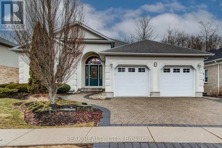 44 LASCHINGER BOULEVARD, Wilmot, Ontario N3A2G7