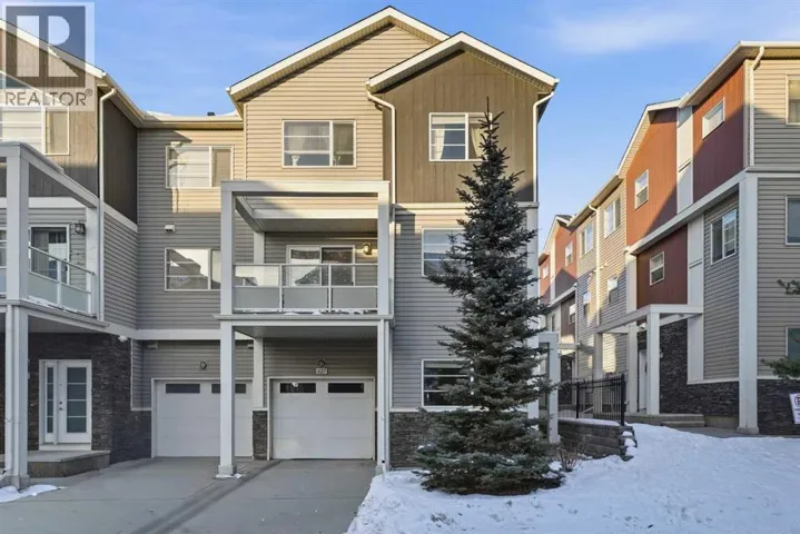 427 Redstone View NE, Calgary, Alberta T3N1B5