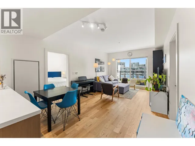 523 5311 CEDARBRIDGE WAY, Richmond, British Columbia V6X0M3