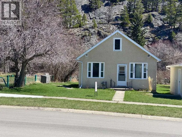 20601 25 Avenue, Bellevue, Alberta T0K0C0
