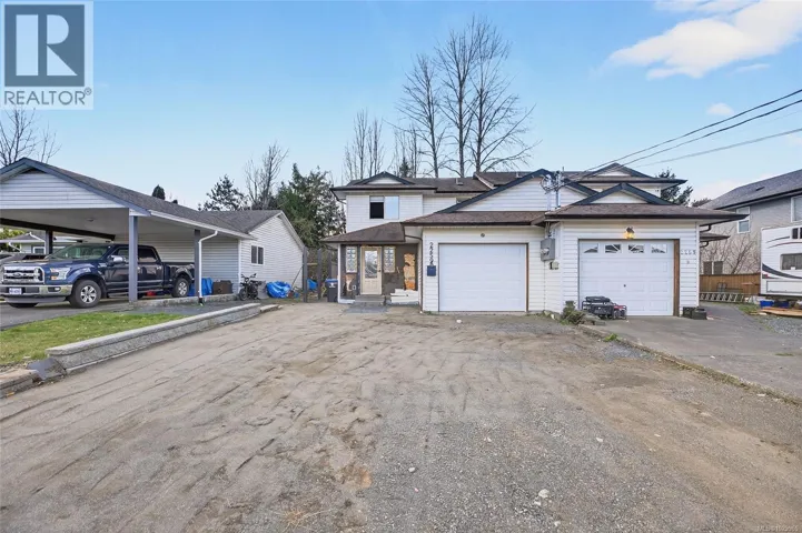 A 2259 Urquhart Ave, Courtenay, British Columbia V9N7S6