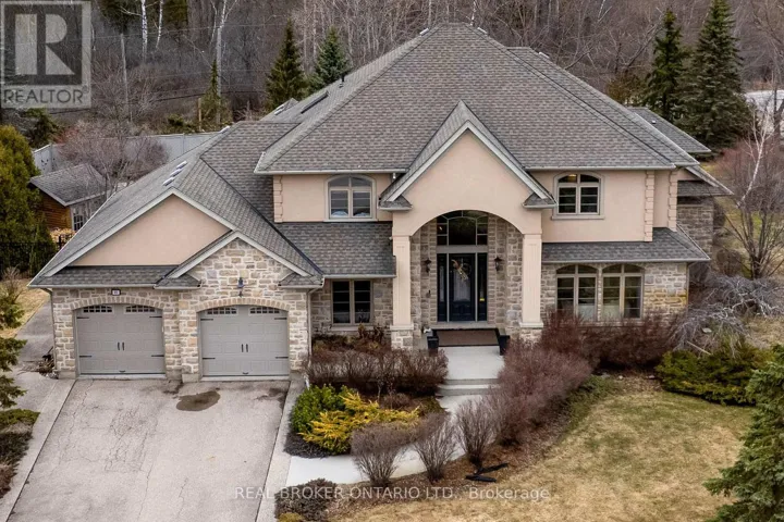 16 SEIFERT COURT, Cambridge, Ontario N3C2V4