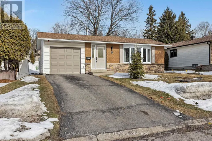 22 RED MAPLE CRESCENT, Ottawa, Ontario K1B3Z3