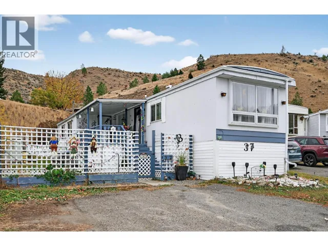 1175 ROSE HILL Road Unit# 37, Kamloops, British Columbia V2E1G9