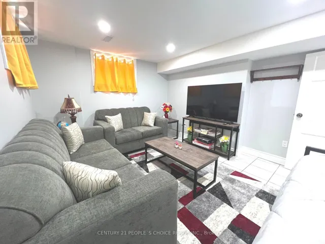 11 QUEEN STREET S, Mississauga (Streetsville), Ontario L5M1K2