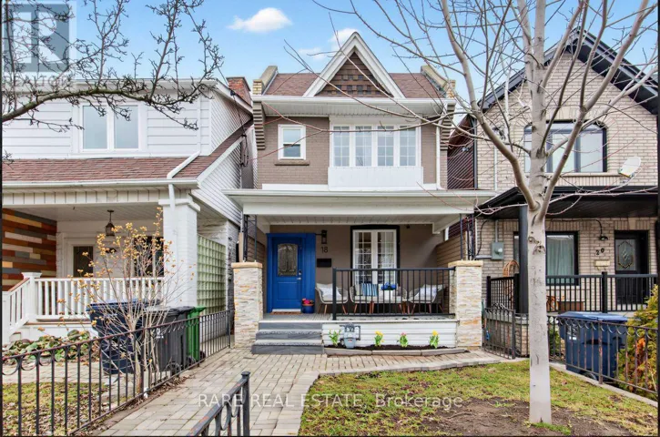 18 EARLSCOURT AVENUE, Toronto (Corso Italia-Davenport), Ontario M6E4A6