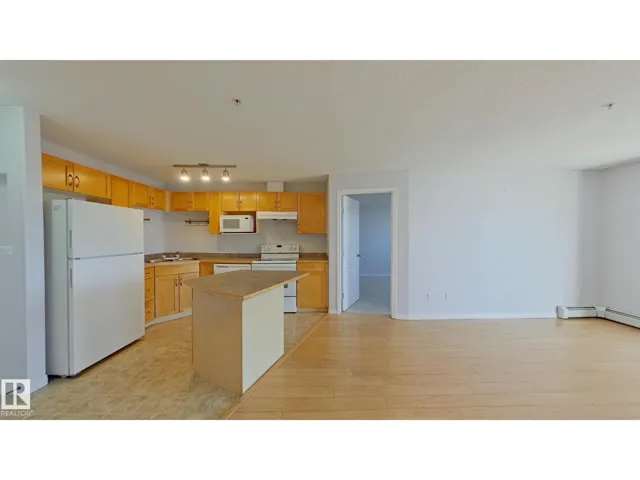 #335 3425 19 ST NW, Edmonton, Alberta T6T2B5