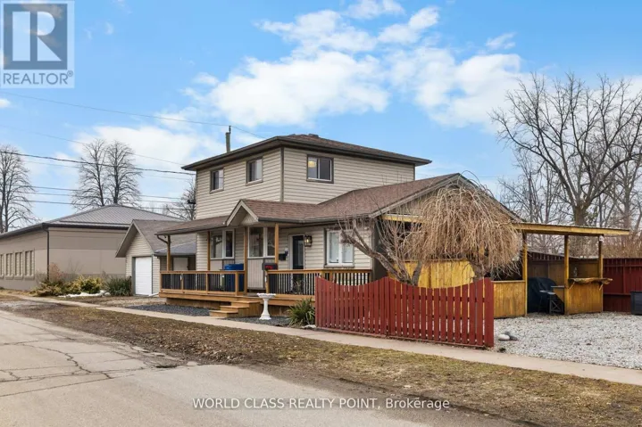1193 AUBIN ROAD, Windsor, Ontario N8Y4E2