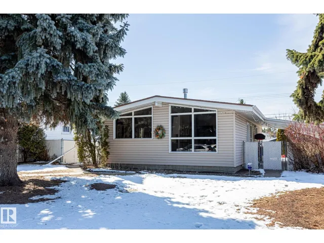 6511 103 AV NW, Edmonton, Alberta T6A0T7
