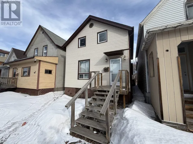 213 Cumming ST, Thunder Bay, Ontario P7C1N8