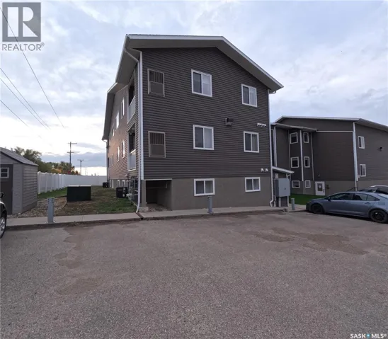 101 221 Main STREET S, Moose Jaw, Saskatchewan S6H4R6